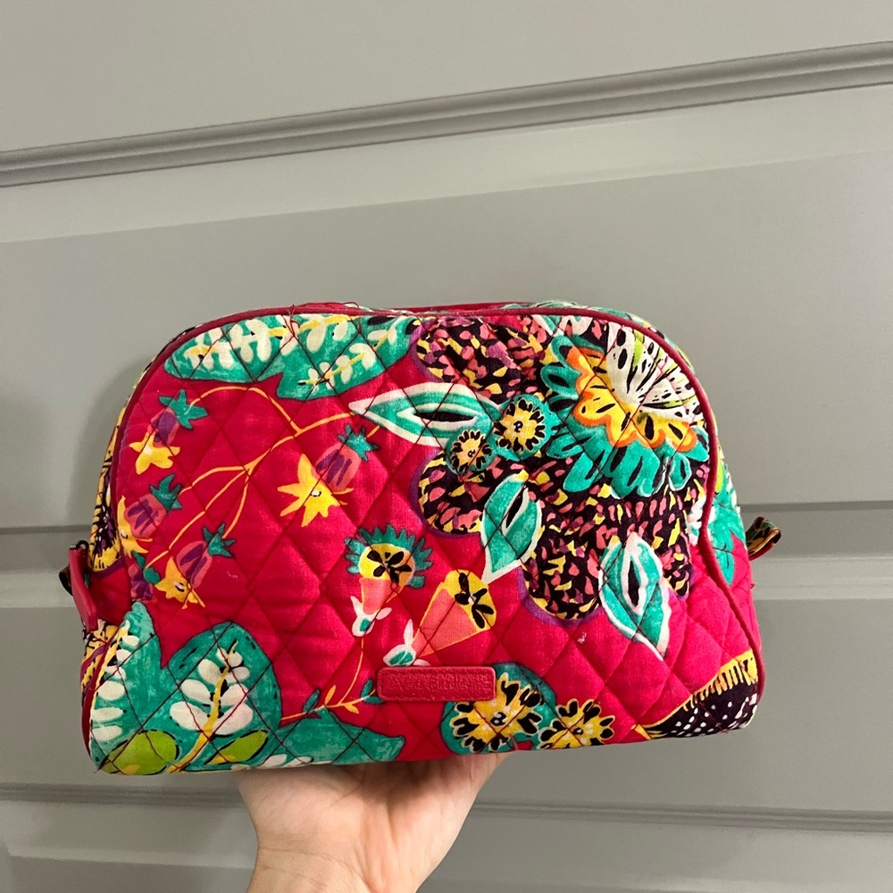 Vera Bradley Makeup Bag